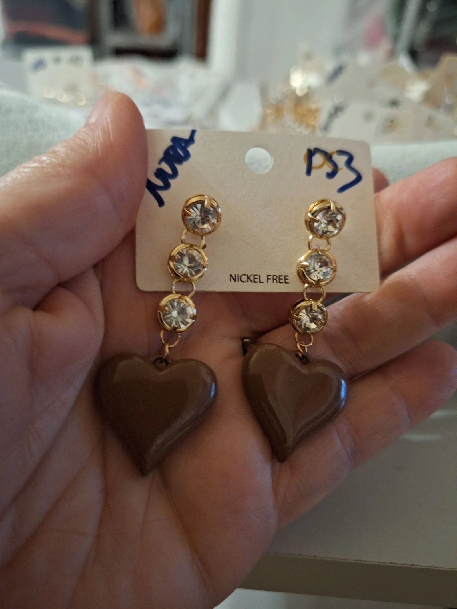Jolie boucles d'oreilles fantaisie métal acrylique 